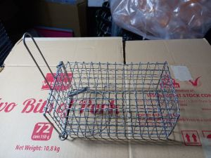 Combo 2 Lồng bẫy chuột đồngchuột cơm sóc lưới kẽm dây sóng chắc chắn hạn chế rỉ sét ( có khóa chống sảy)