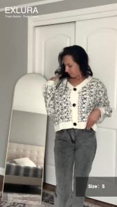 EXLURA ผู้หญิง เสื้อสเวตเตอร์ถักด้ายหนาเปิดด้านหน้า สีเข้ากัน แขนยาว V โค้ตฤดูใบไม้ร่วงฤดูหนาวแบบมีปก 2025