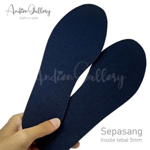 insole alas dalam sepatu hitam tebal empuk bantalan sepatu hitam putih
