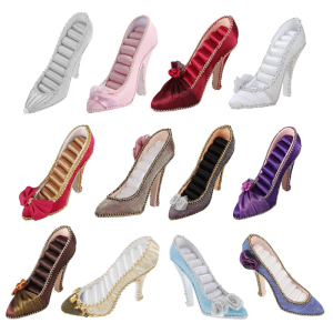 Fashionable High Heel Shoe Shape Display Stand with Fabric Lining Perfect for Earring Necklace and Ring Storage