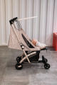 Xe đẩy du lịch gấp gọn cho bé Kinderkraft nằm ĐỨC đi máy bay siêu nhẹ, tải trọng 50kg, dễ dàng gấp gọn bằng 1 tay. 
