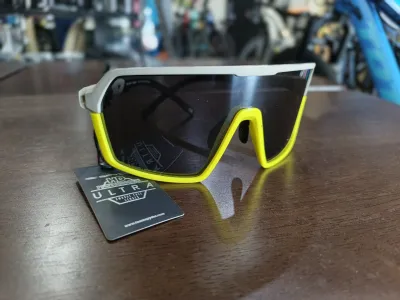 Spyder Shades Cradle
