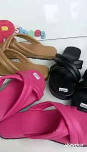 SANDAL WANITA SILANG TEBAL DL0018