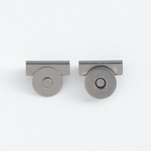 1 set Magnetic Buckle Clip Suction Concealed Seamless Button Bag Accessories