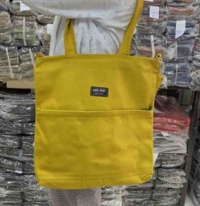 กระเป๋าผ้า#ถุงผ้า ใช้งานได้2แบบ คล้องไหล่และสะพาย ขนาด15นิ้ว มี2ช่องซิป