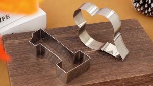 2 Pcs 5 Inch Balloon Cookie Cutter Number 1 Cookie Cutter Metal Birthday Cake Mold Fondant Cake Mold for School Party 1 Birthday One-year Anniversary Supplies
