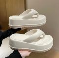 Anti Slip Flat Sandals Thickened Soft Sole Slippers For Women. 