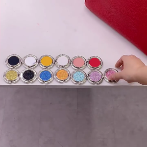 ที่ยึดโต๊ะแบบที่แขวนกระเป๋าแบบพับได้กันลื่นออกแบบมาให้เก็บของกระเป๋าปลอดภัยและสะอาดในร้านกาแฟและสำนักงาน