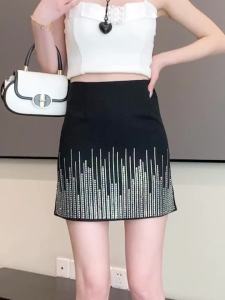 Váy màu trơn phong cách Hàn Quốc Ammin váy giũa móng chữ A thời trang xuân hè 2024 cho nữ váy hông chống trượt eo cao