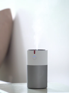 Portable USB Air Humidifier Bedroom Cool Mist Humidifier LED Mist Maker Home Air Vaporizer 200ML Silent Operation