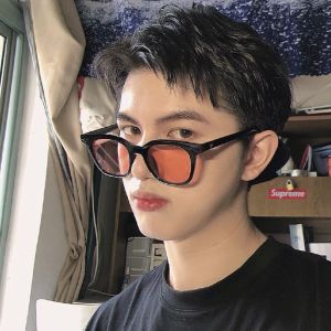 SUNYMALL Kính Râm UV400 Cho Nam Và Nữ Lái Xe Ngoài Trời Bảo Vệ Bức Xạ Du Lịch Kính Khung Vuông Cổ điển