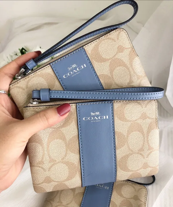 Blue coach wristlet sale