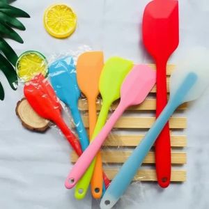 28CM Silicone Spatula Kitchen Utensil Heat Resistant Rubber Scraper Non Stick Flexible Spatula For Baking Cooking