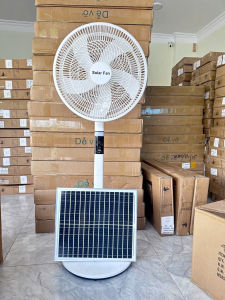 Quạt cây năng lượng mặt trời quạt cây tích điện dùng 6-12h mẫu mới 2025 kèm romote sạc điện 220V