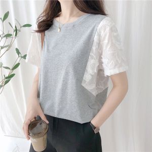 QDshop สุดฮิต เสื้อแฟชั่นคอกลมแขนสั้นผ้ายืดด้านข้างแต่งผ้าลูกไม้ ดูโมเดิร์นสุดๆ😍เสื้อยืดผญสไตล์เกาหลีเกาใจสวมใส่ได้ทุกโอกาส เสื้อแฟชั่นผ้ายืดผสมผ้าลูกไม้สีพื้น มี 4 สี🌈