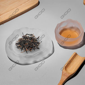 Đế lót tách trà pha lê nguyên khối