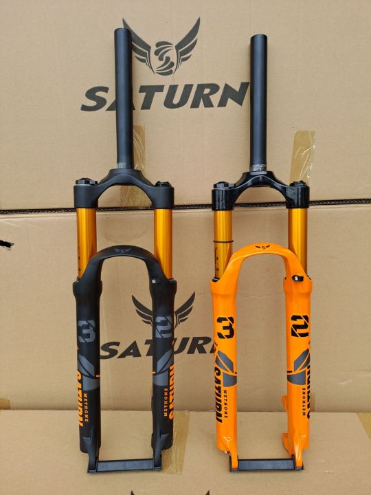 Saturn 2025 fork 29er