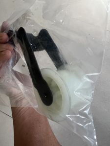 Bánh tỳ căng dây máy sấy WHIRLPOOL