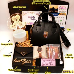 Barstore Gifts | Paket Kado Hadiah Hampers Bermanfaat untuk Wanita - Gifts Set Box Aesthetic Romantis - Hampers untuk Momen Spesial Ulang Tahun Anniversary Wisuda Valentine Wedding - (Type SYYL) Kado Berkesan Hadiah Unik Kado Cewek