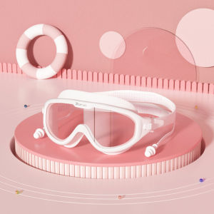 แว่นตาว่ายนํ้ากันนํ้า เเว่นตาว่ายนํ้าสําหรับผู้ชายและผู้หญิง แว่นตาดำน้ำ พกพาได้ เเว่นตาว่ายนํ้ากรอบขนาดใหญ่เลนส์ใส+พร้อมที่อุดหู
