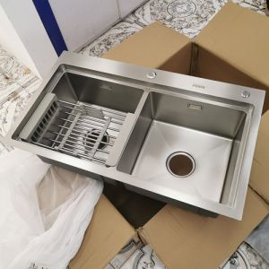 Chậu rửa bát bồn rửa chén đôi inox 304 phủ nano bạc foxis FX-8147NB