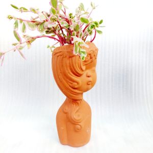 Chậu đất nung Bình Dương - Cô gái tóc mây đường kính miệng 7cm chiều cao 20cm