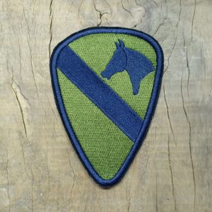 อาร์มทหารม้า US ใส่ตีนตุ๊กแก