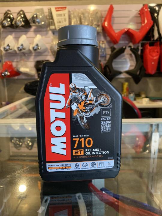 Motul 710 2T PRE-MIX Oil Injection