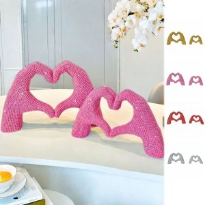 SKJK STUDIO Sáng tạo Trang trí bằng cử chỉ Trái tim Hạt chấm Tượng điêu khắc tình yêu Dễ thương Nhựa Tượng điêu khắc ngày Valentine Quà tặng