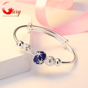 [HCM]Vòng tay nữ dễ thương hạt Charm thêu hoa may mắn -Vòng lắc tay nữ bạc cao cấp Charm xinh đẹp G387336