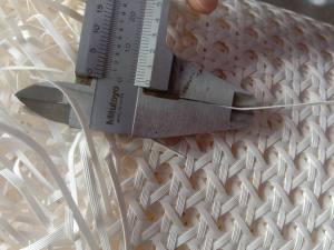 (Phụ kiện nội thất)Mành LƯỚI NHỰA giả mây mắt cáo màu TRẮNG có VÂN để bọc cảnh cửacánh tủ đầu giường decor và trang trí nhà cửa