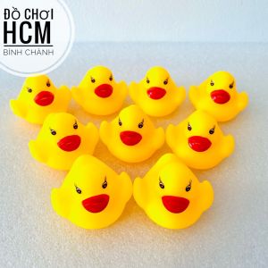 [9 VỊT BÓP KÊU CHIP CHIP] Đồ chơi vịt thả hồ nước bóp kêu chip chip dành cho bé thích tắm biển thích khám phá 669-6T