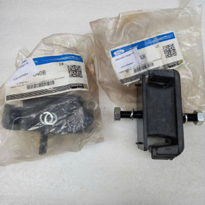 Chân máy Ford Everest đời 2004-2005-2006-02007( Gía 1 cái)