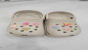 Charm sticker 3D jibbitz gắn dép sục dép cross mẫu A48