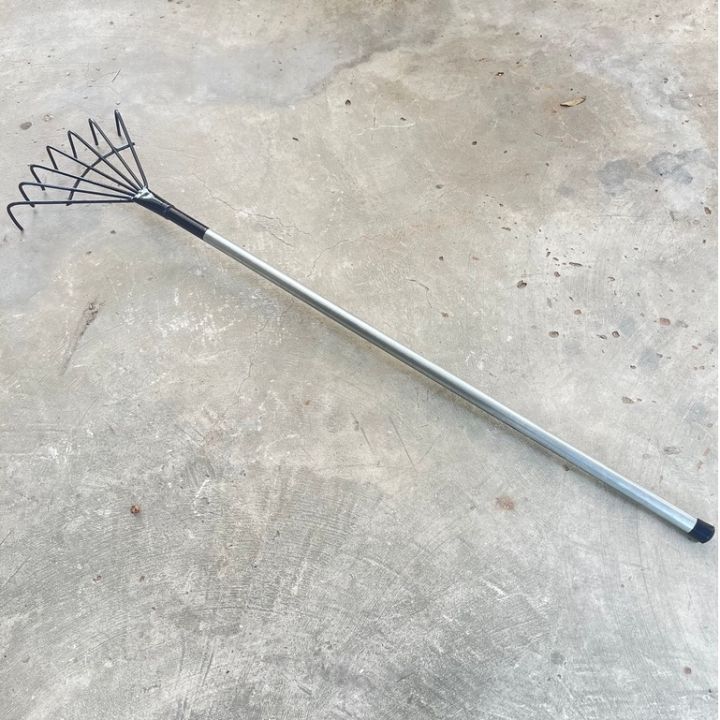 คราด (Rake) ยี่ห้อไหนดี? 3 รุ่นยอดนิยมสำหรับงานสวนทุกประเภท อัปเดต 2026