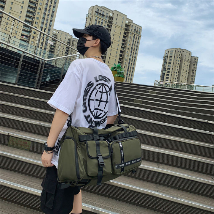 Outdoor%20Korean%20Fashion%20Waterproof%20Large%20Travel%20Bags%20With%20Shoe%20Storage%20Dry%20Wet%20Item%20Separation%20-%20Image%202