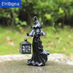 [COD] EHBqna SPORTS รูปปั้นแม่มดตกแต่งฮาโลวีนพร้อมโคมไฟรูปปั้นผีเรซินนรกตุ๊กตาแม่มดวินเทจที่ไร้ใบหน้าน่ากลัว