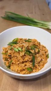 Kuan Miao Sliced Noodles/Taiwan Rice Noodle -300g -Thick