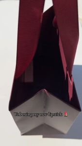 Charlotte Tilbury Matte Revolution Lipstick – Son Lì Mịn Môi Lâu Trôi Lên Màu Chuẩn Không Khô