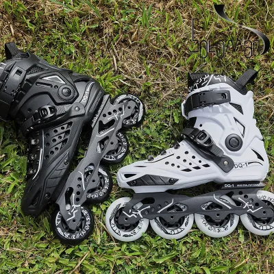 [Free ShipPing + One Year Warranty]WQ-SLM Adult Inline Skates Skates (Black And White)Roller Skates 4 wheel roller skates
