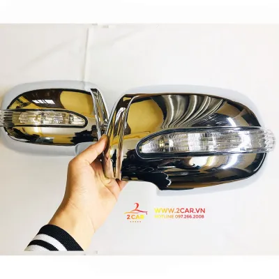 Ốp Gương Chiếu Hậu Toyota Innova Fortuner 2006- 2015 Loại Có Đèn Xi Nhan