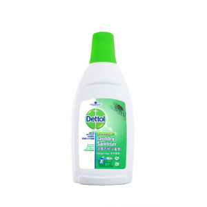 Dettol Fabric Sanitiser Pine Fresh 750ml Kill 99.9% of Bacteria Long-Lasting Scent