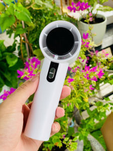 Gió Mạnh Mát Sâu – Quạt Cầm Tay WX638 | Pin Trâu – Thiết Kế Hiện Đại – Có LED Hiển Thị | Giá Yêu Thương
