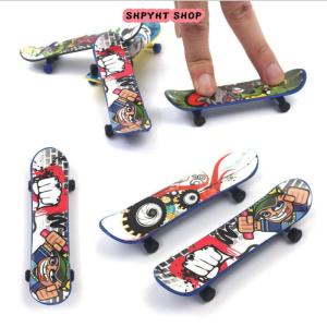 【BUY 1 TAKE 1】 1X Mini Finger Board Skateboard Novelty Kids Boys Girls Toy Gift Party