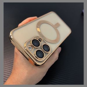 สไตล์คลาสสิกและการจับคู่สี เคสไอโฟน โปร่งใส เคสไอโฟนเคสใส่ สำรับรุ่น iphone 15 14 13 11 pro max พร้อมปกป้องเลนส์