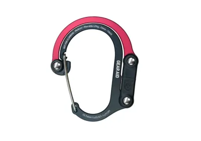 GEAR AID HEROCLIP MEDIUM USA 360 DEGREE ROTATION SWIVELLING CARABINER STURDY AND RUBBER FOOTED CLIP HANG OR CARRY YOUR GEAR.