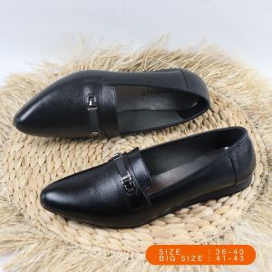 Sepatu Wanita Flat Shoes Pantofel Kulit Hak Datar Hitam CPL1306