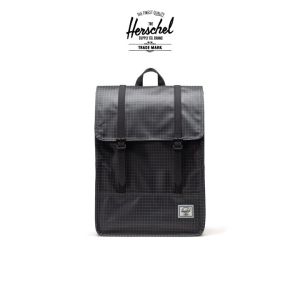 Herschel Supply กระเป๋าเป้ กระเป๋าแล็ปท็อป Laptop Bag กระเป๋าสะพาย กระเป๋าสะพายหลัง กระเป๋าเป้แฟชั่น กระเป๋านักเรียน ของแท้  มีช่องใส่ขวดน้ำ รุ่น Survey Backpack 15"/16" laptop sleeve  Weather Resistant 17.5L - Grid-Black ( 10999-06813-OS )