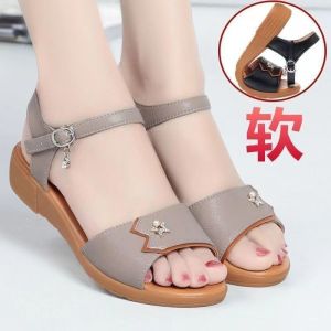 Free Shipping Soft Leather And Soft Sole Wedge Sandals For Women 2026 New Style Versatile And Fashionable Suitable For Middle-Aged And Elderly Women With A Non-Slip Soft Sole