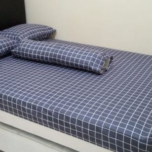 Sarung kasur busa resleting motif Kotak kotak / Aesthetic Korean Style Kain katun cina murah